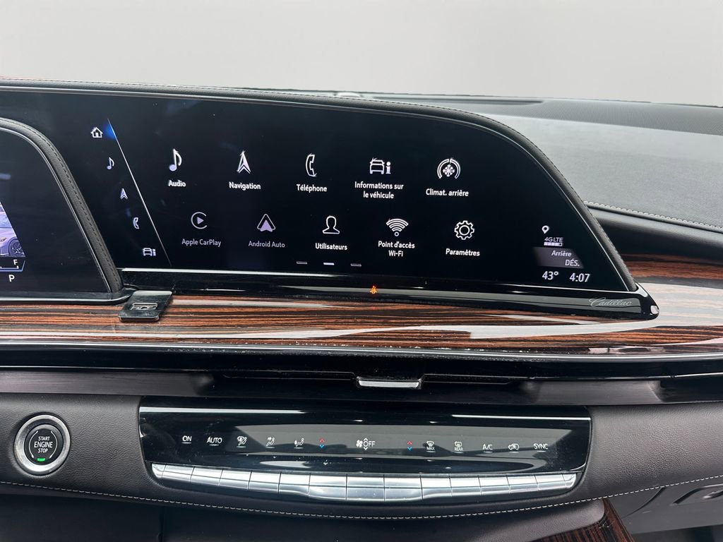 Used 2022 Cadillac Escalade ESV Premium Luxury image 18