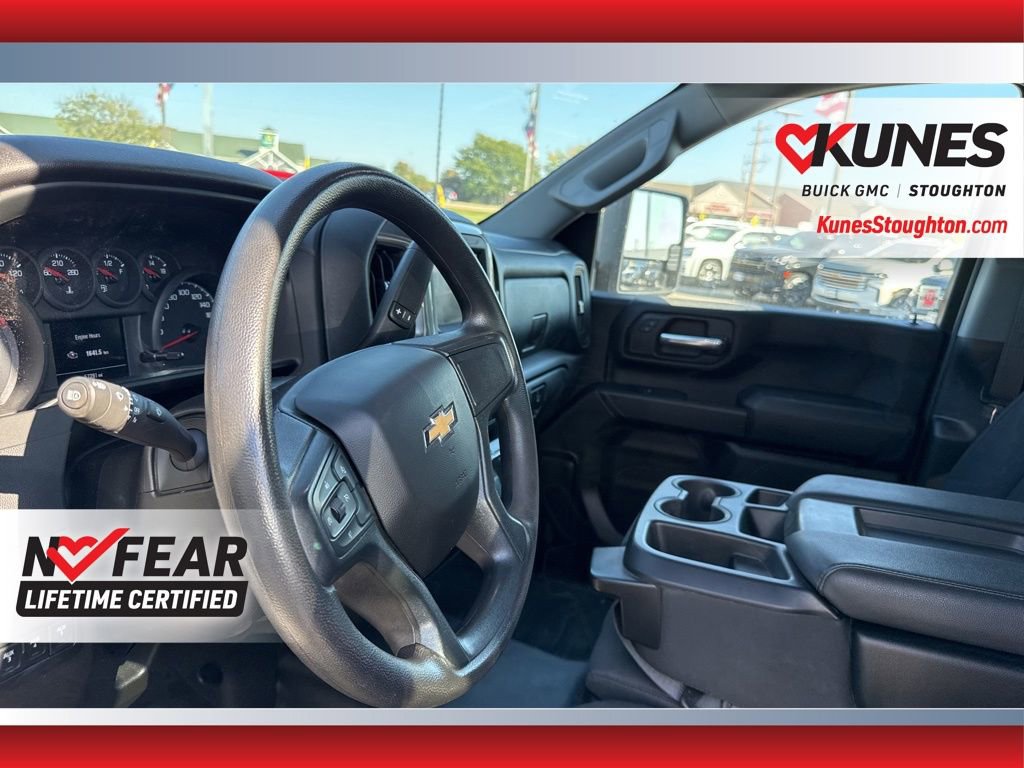 Used 2024 Chevrolet Silverado 3500 W/T image 19
