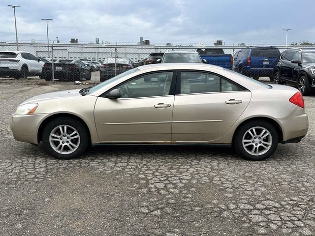 Used 2006 Pontiac G6 Sedan w/ Drivers Package FWD image 2
