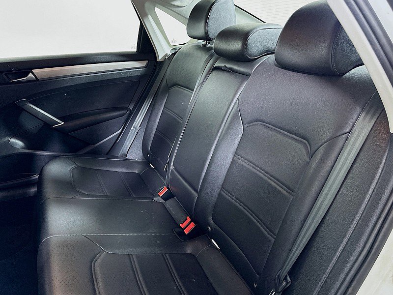 Used 2020 Volkswagen Passat 2.0T SE image 20