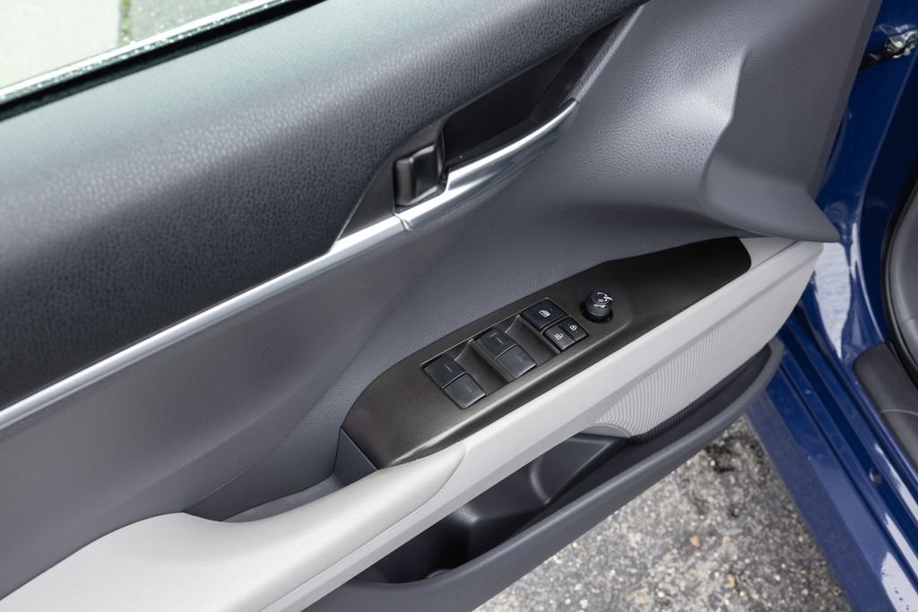 Certified 2023 Toyota Camry LE image 9