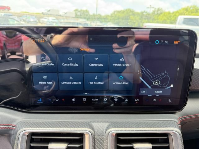 Used 2024 Ford Mustang GT Premium image 32