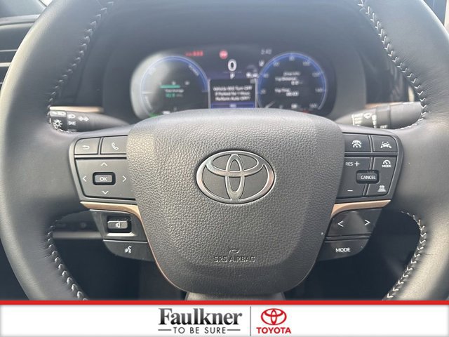 Certified 2024 Toyota Crown XLE image 21