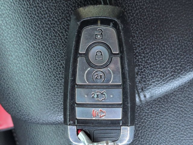 Used 2022 Ford Mustang Premium RWD image 27