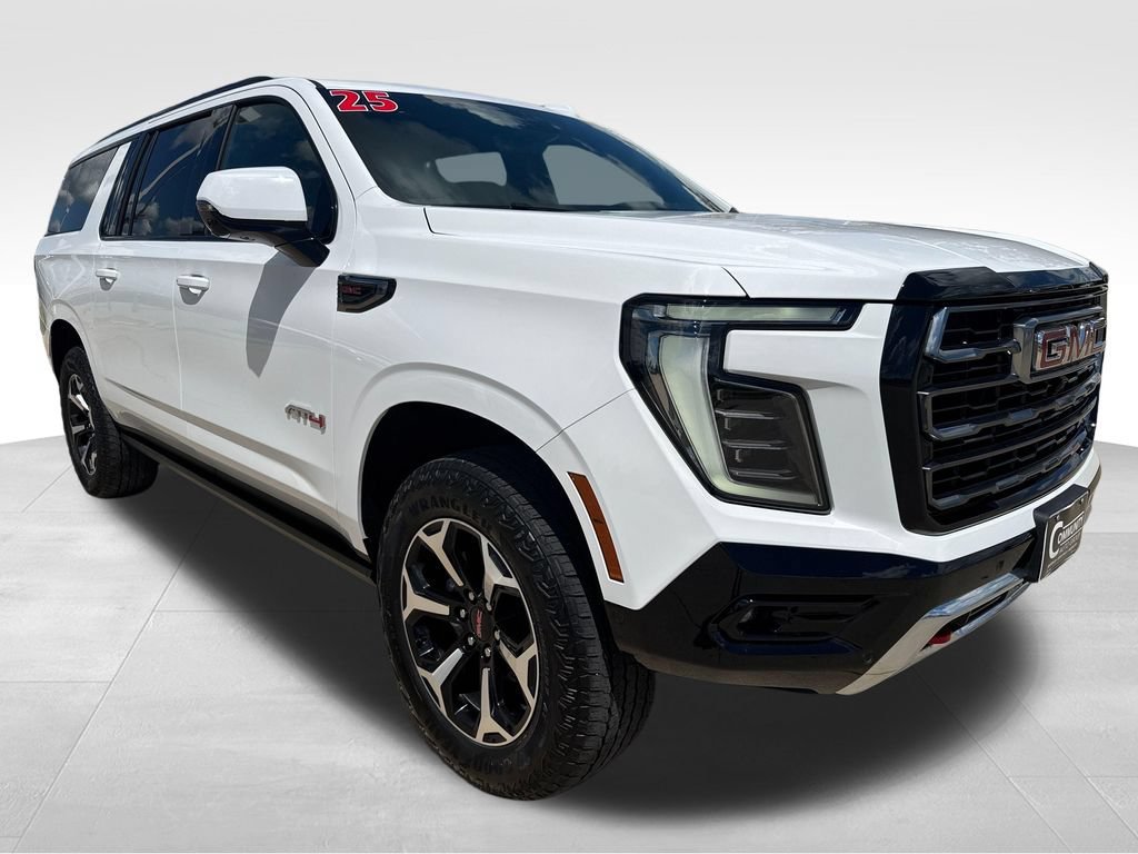 Certified 2025 GMC Yukon XL AT4 w/ AT4 Premium Package AWD/4WD image 7