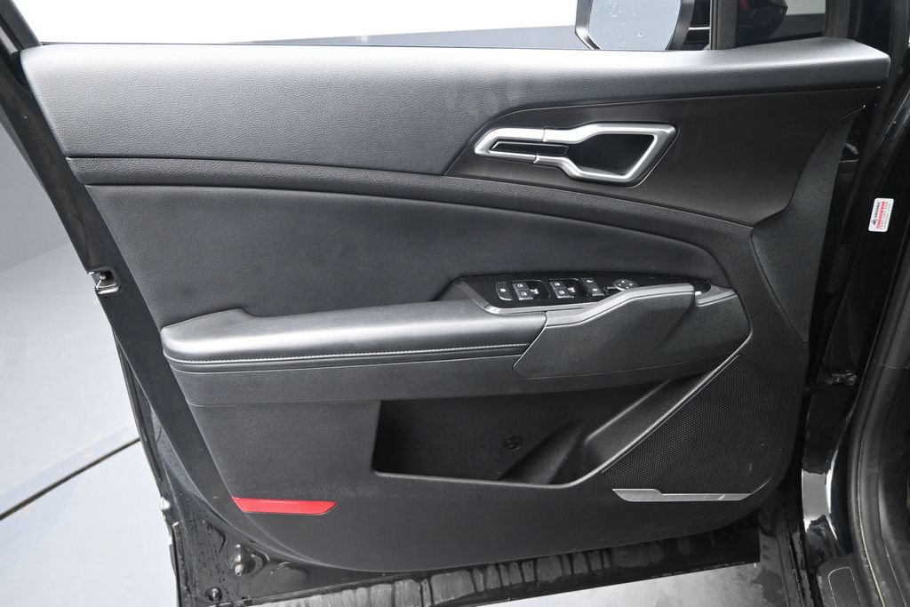 Used 2023 Kia Sportage EX FWD image 25
