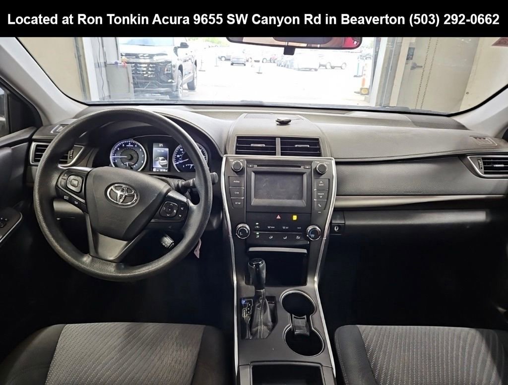 Used 2017 Toyota Camry LE FWD image 7
