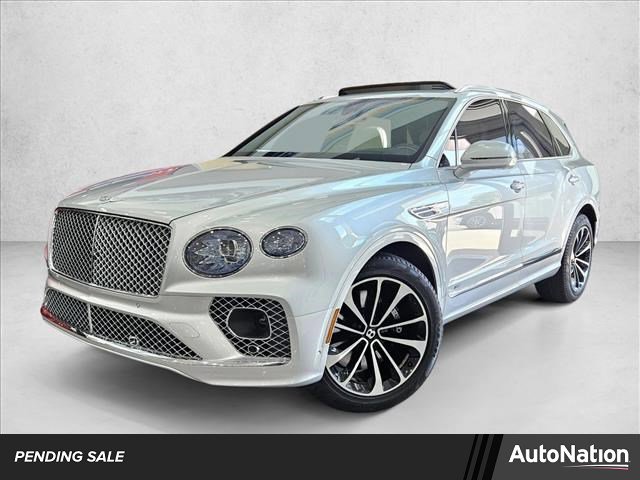 Used 2022 Bentley Bentayga image 1