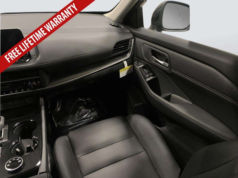 New 2026 Nissan Rogue Dark Armor AWD/4WD image 23