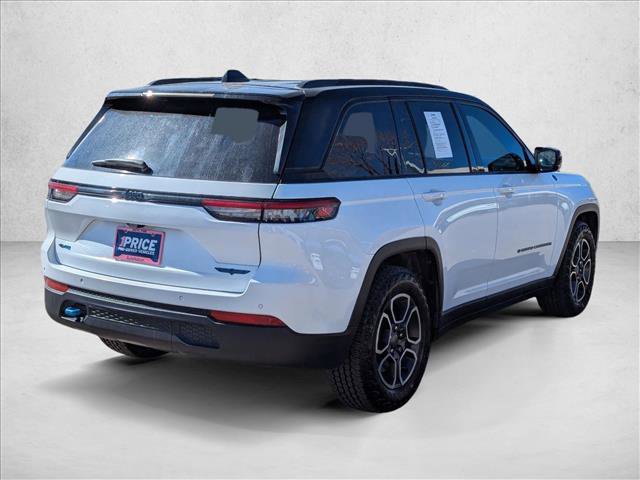 Used 2023 Jeep Grand Cherokee Trailhawk image 5