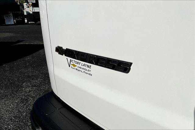 New 2025 Chevrolet Express 2500 Extended w/ Driver Convenience Package RWD image 5