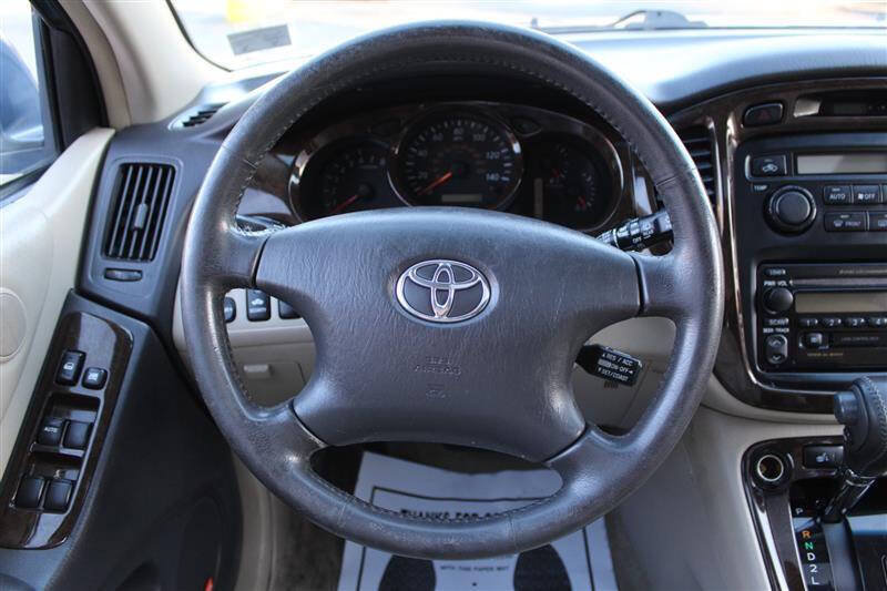 Used 2003 Toyota Highlander 4WD V6 image 15