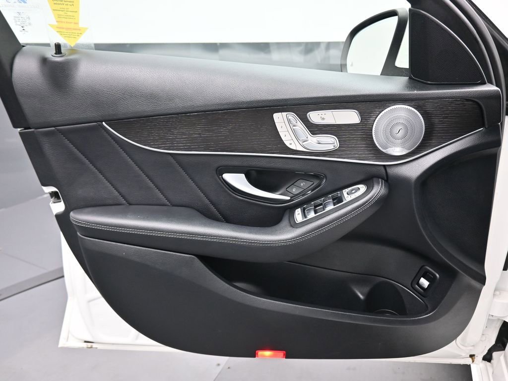 Used 2021 Mercedes-Benz C 300 4MATIC Sedan image 9