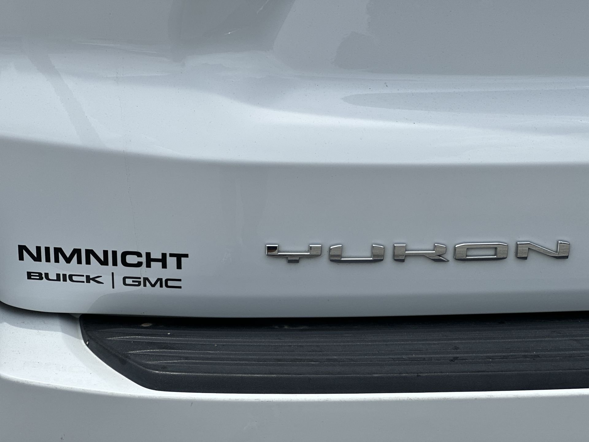 Certified 2025 GMC Yukon XL Denali AWD/4WD image 30