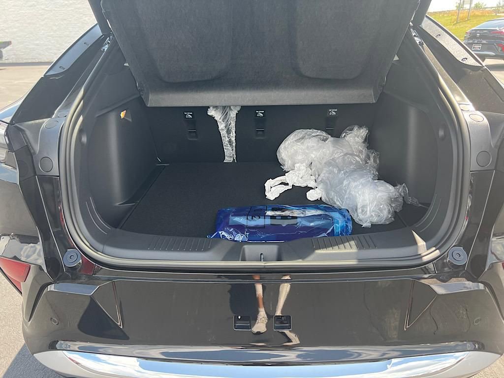 New 2025 Buick Envista Avenir image 10