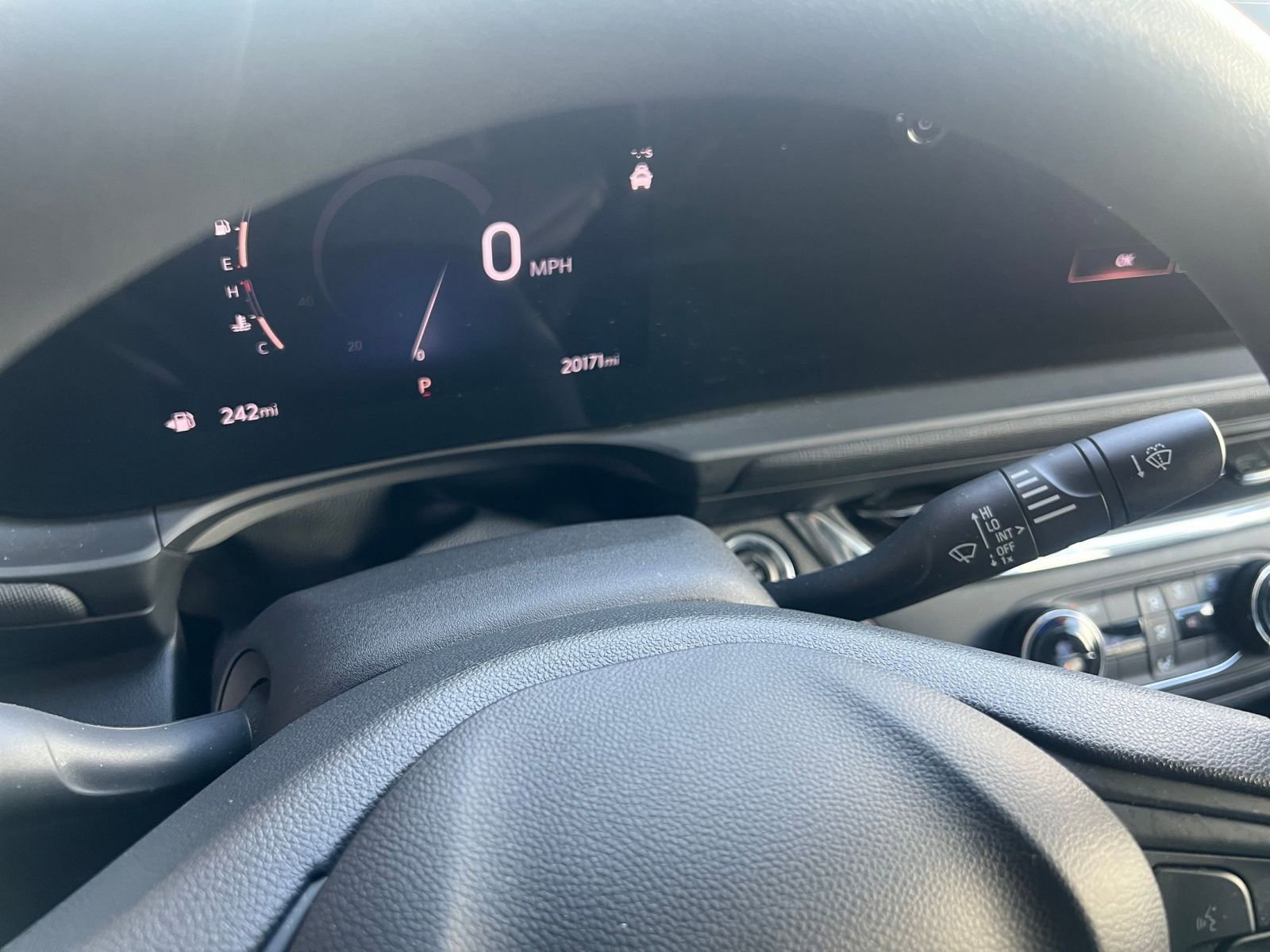 Used 2025 Buick Envista Preferred image 40