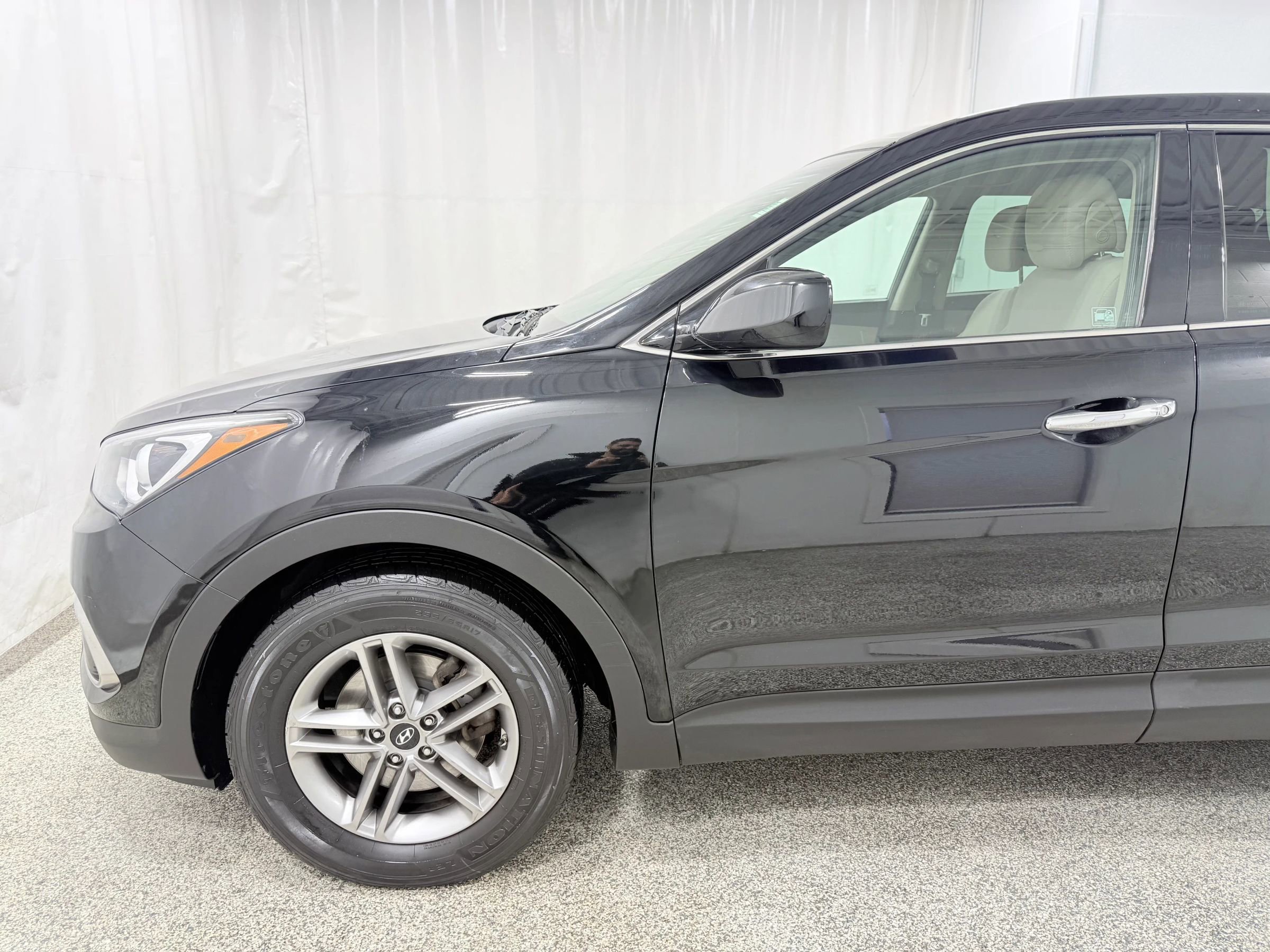 Used 2018 Hyundai Santa Fe Sport AWD/4WD image 4