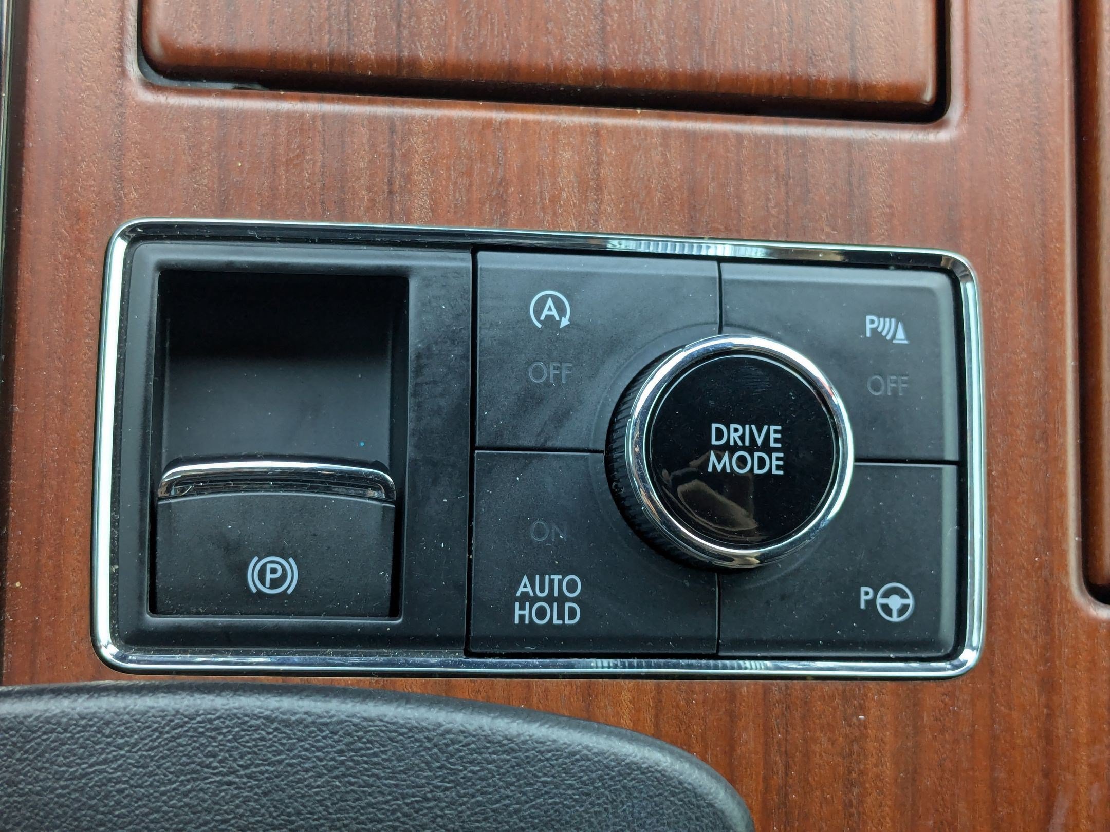 Used 2021 Lincoln Navigator Reserve AWD/4WD image 25