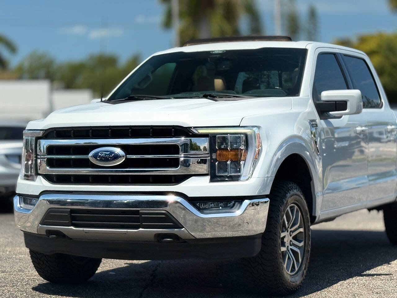 Used 2022 Ford F150 Lariat w/ Equipment Group 501A Mid AWD/4WD image 2