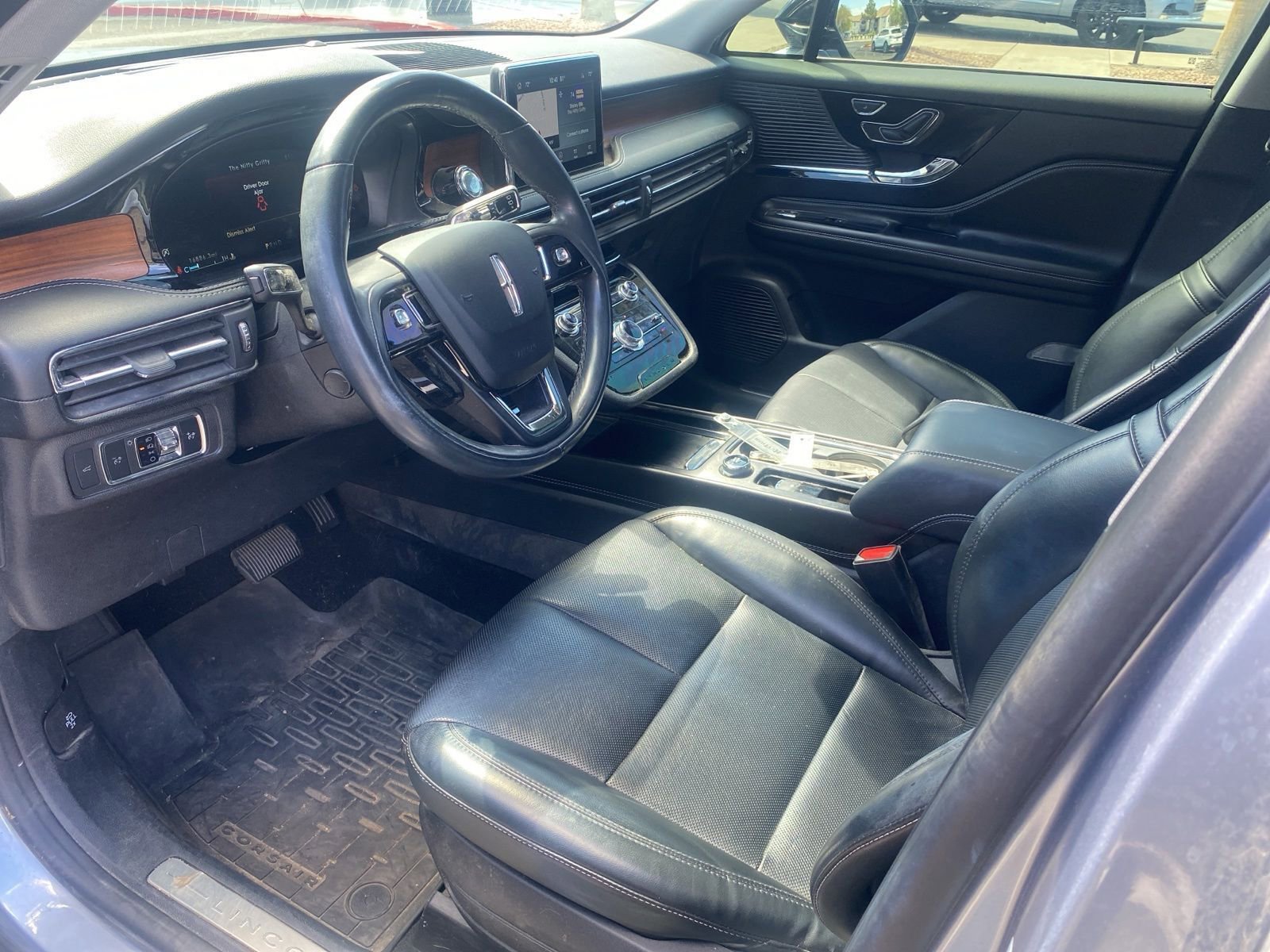 Used 2022 Lincoln Corsair Reserve AWD/4WD image 9
