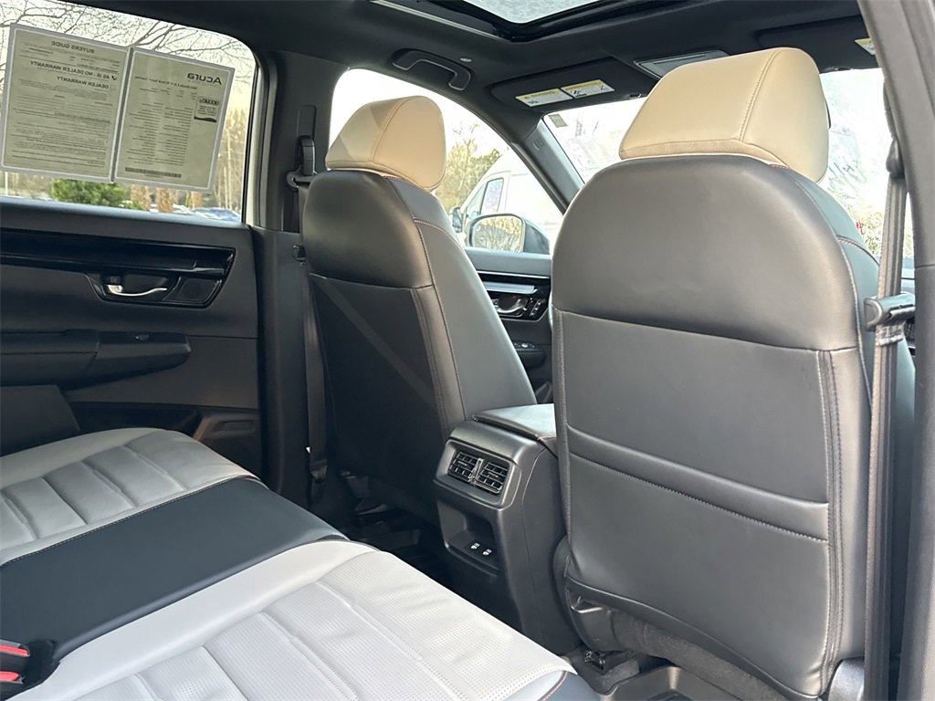 Used 2024 Honda CR-V Sport Touring image 18