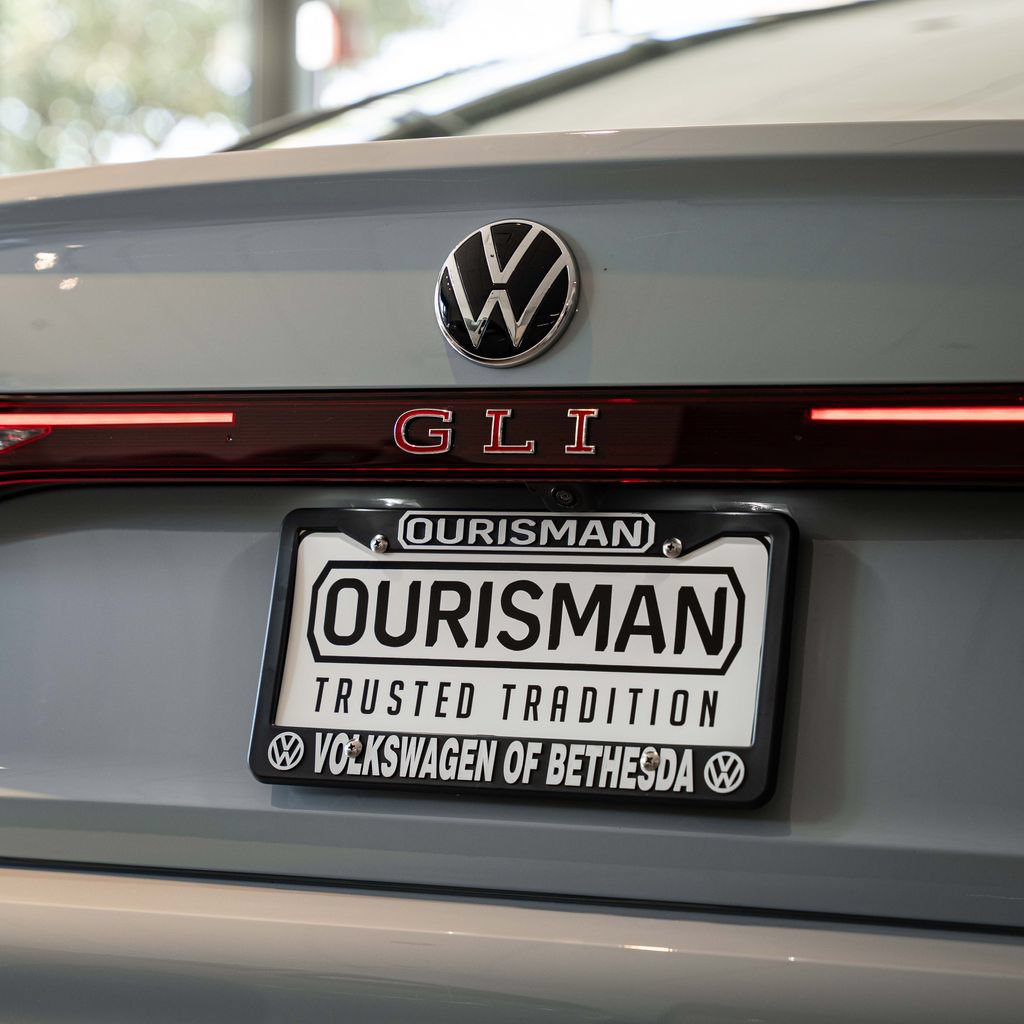 New 2027 Volkswagen Jetta GLI Autobahn FWD image 6