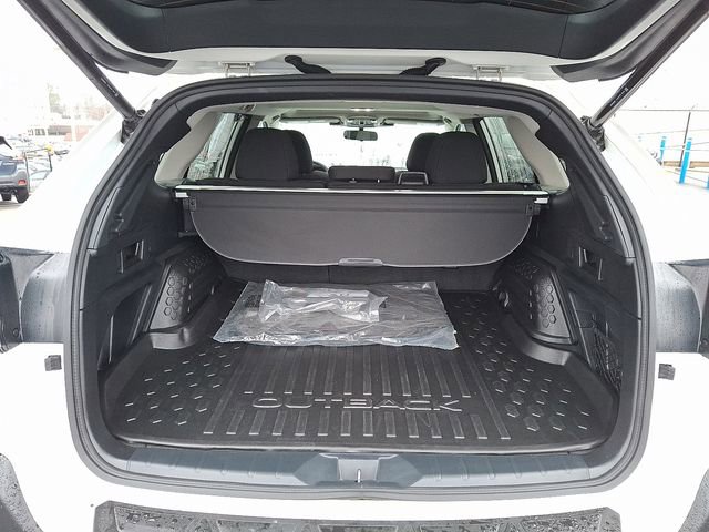 Certified 2025 Subaru Outback Premium image 31