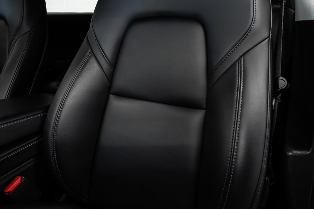 Used 2022 Tesla Model 3 Long Range AWD/4WD image 35