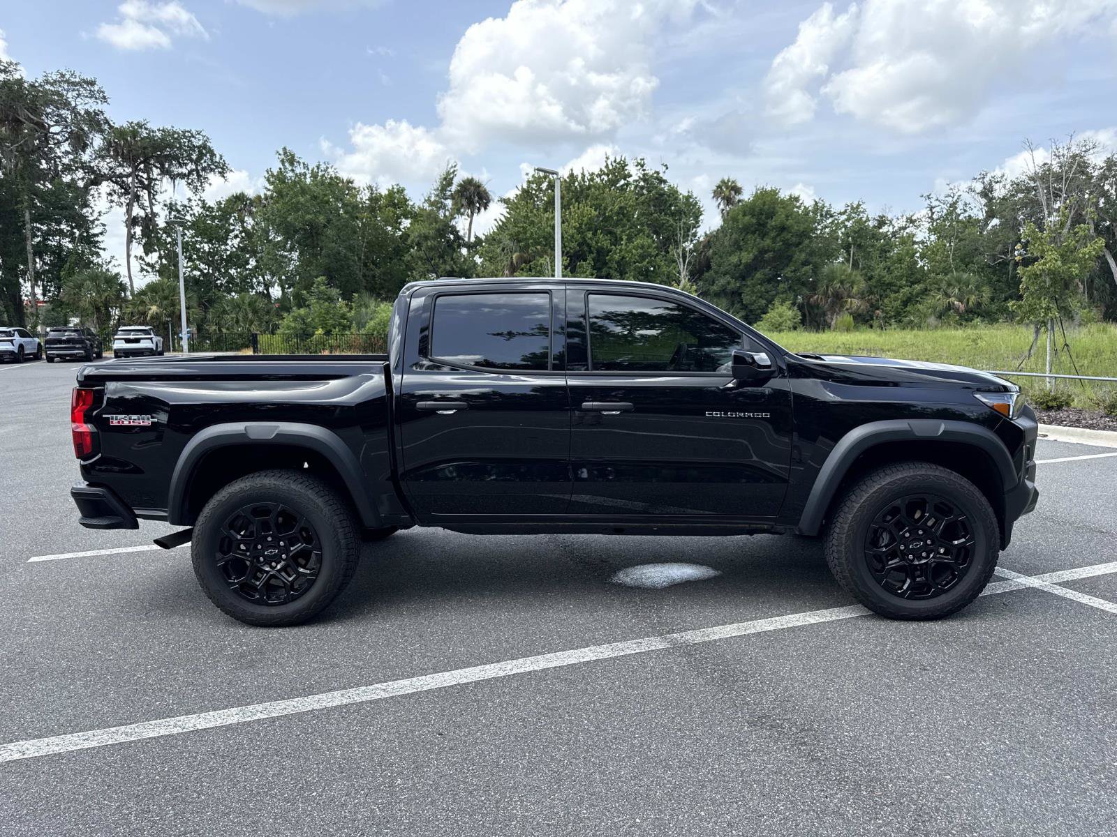 Used 2026 Chevrolet Colorado Trail Boss AWD/4WD image 2