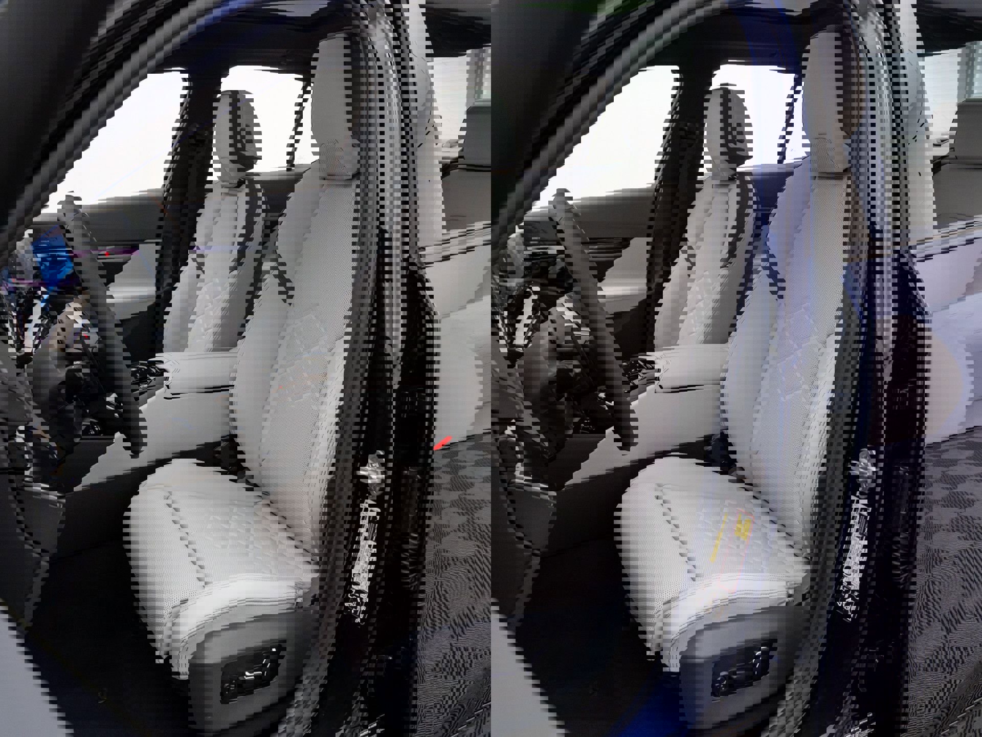 New 2026 BMW 540i xDrive w/ M Sport Package image 16