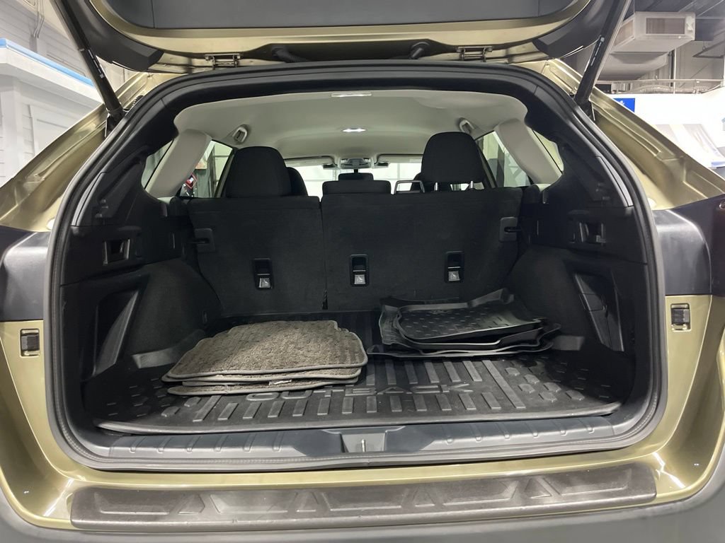 Used 2024 Subaru Outback Premium AWD/4WD image 35