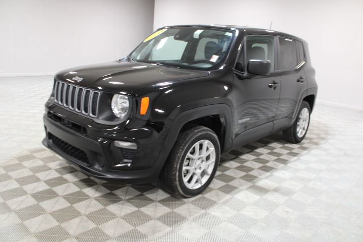 Used 2023 Jeep Renegade Latitude image 6