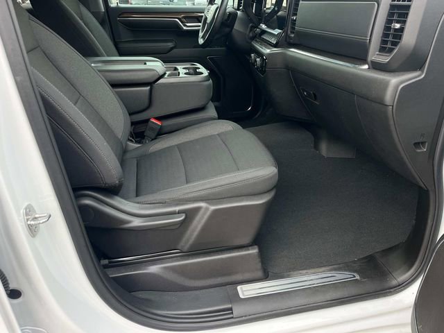 Used 2024 Chevrolet Silverado 1500 LT image 26