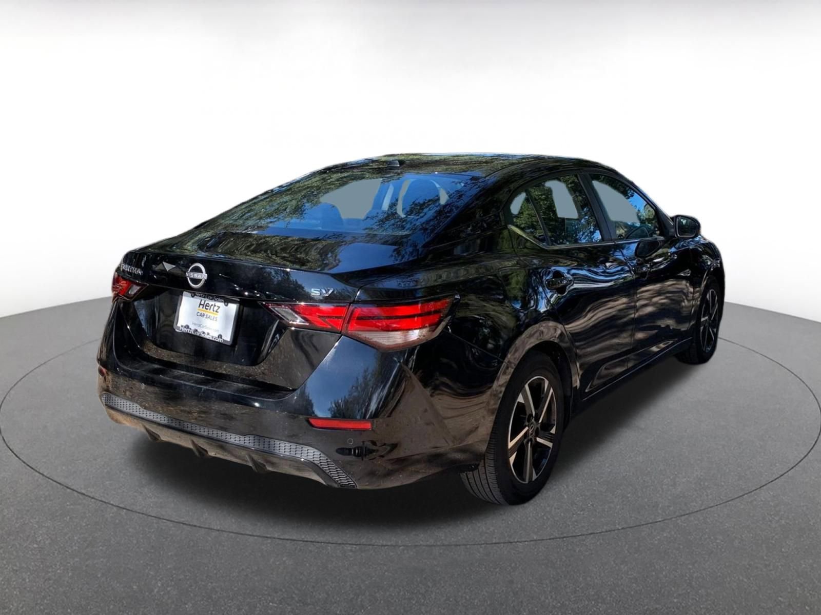 Used 2024 Nissan Sentra SV image 7