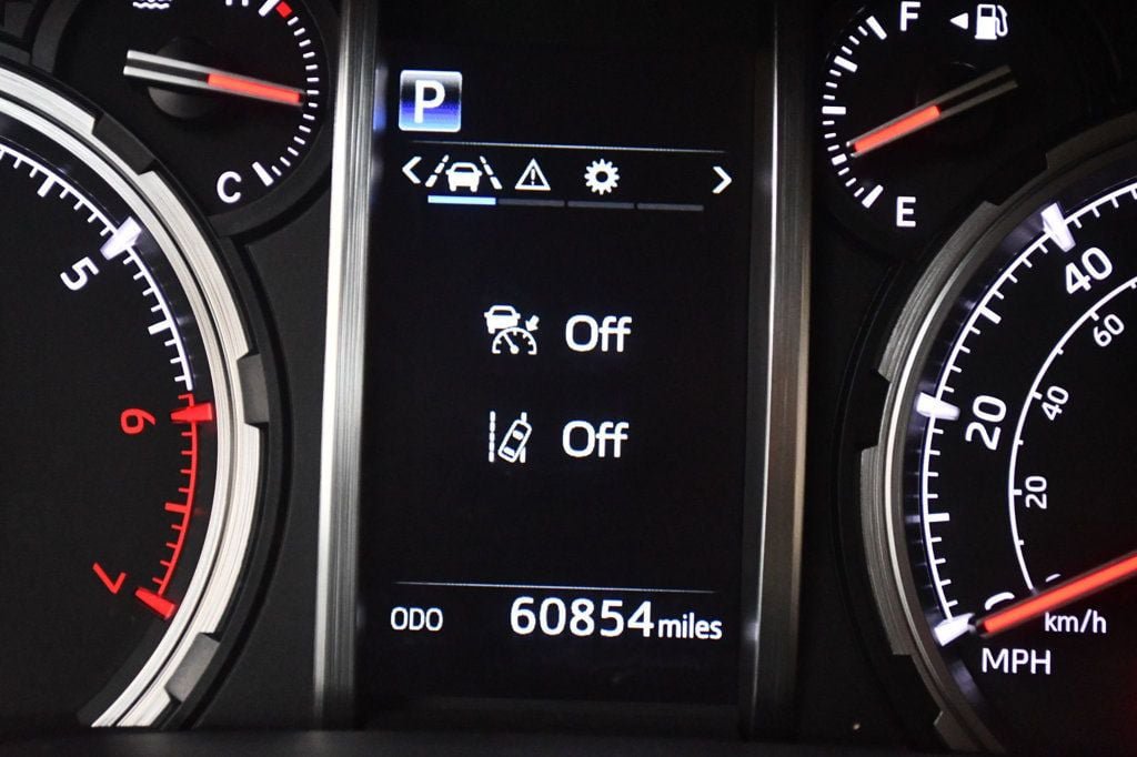 Used 2020 Toyota 4Runner Limited AWD/4WD image 57