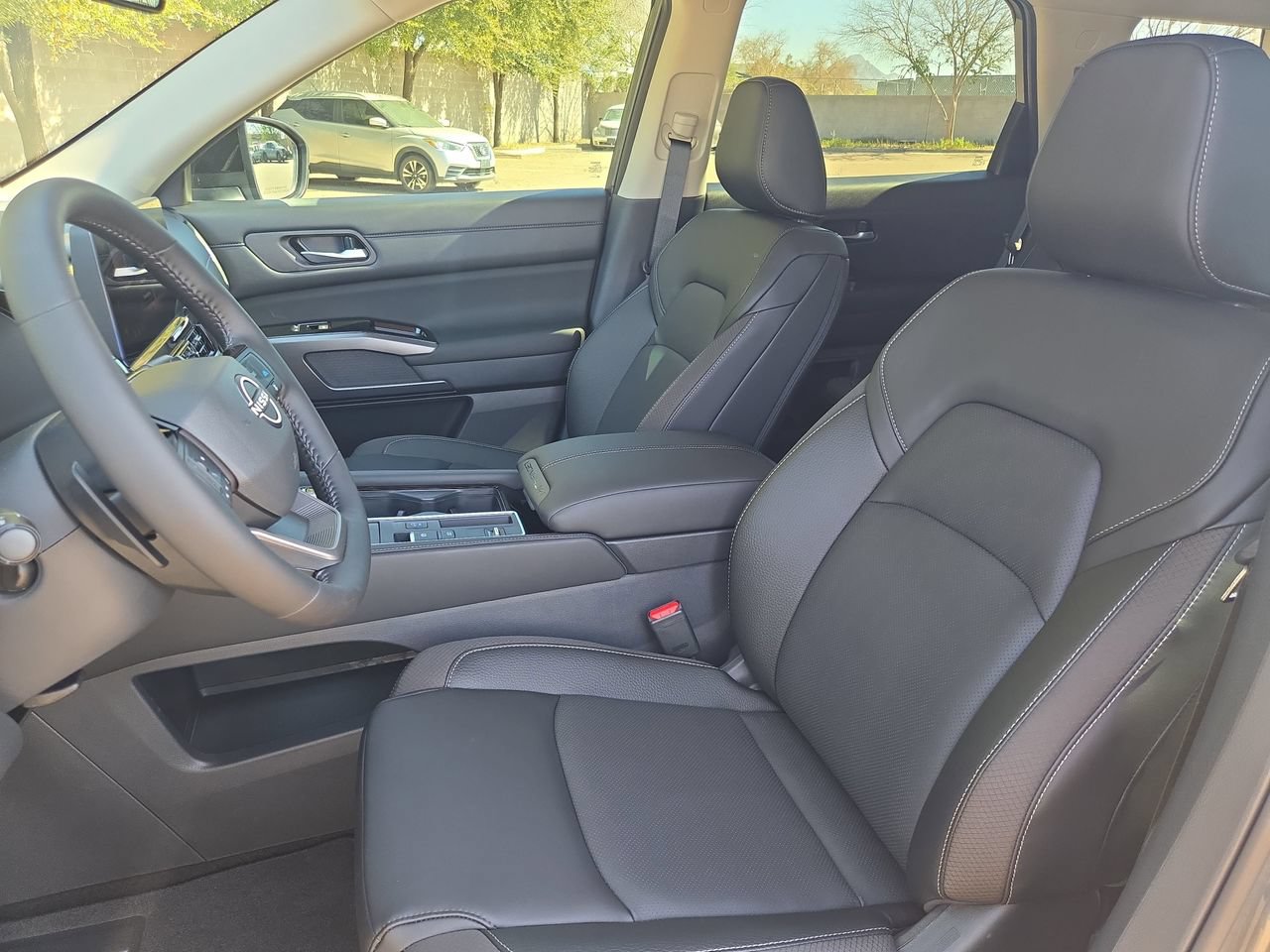 New 2026 Nissan Pathfinder SL w/ Cargo Package FWD image 20