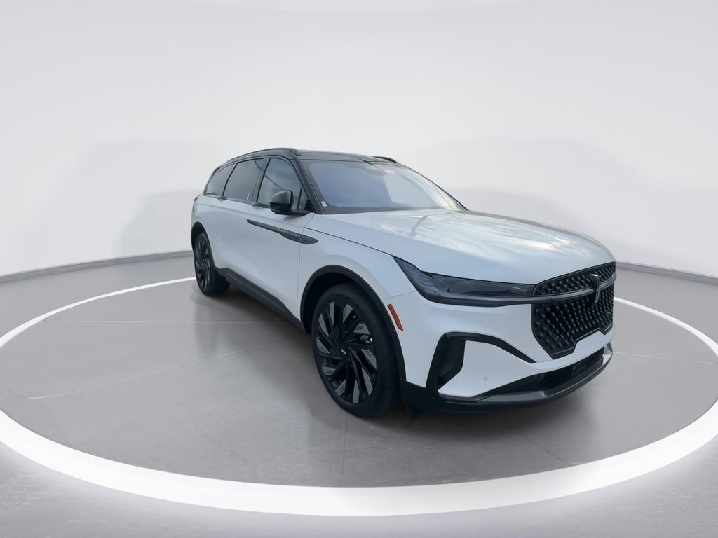 New 2026 Lincoln Nautilus Reserve image 2