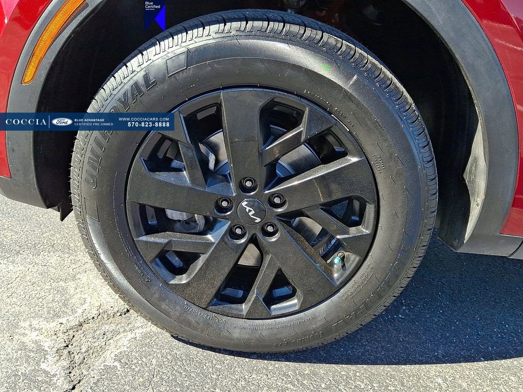 Used 2023 Kia Sorento S w/ Panoramic Sunroof Package image 8