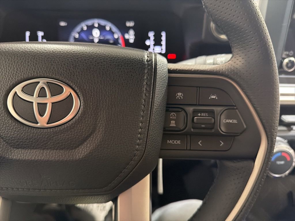 Used 2026 Toyota 4Runner SR5 image 27