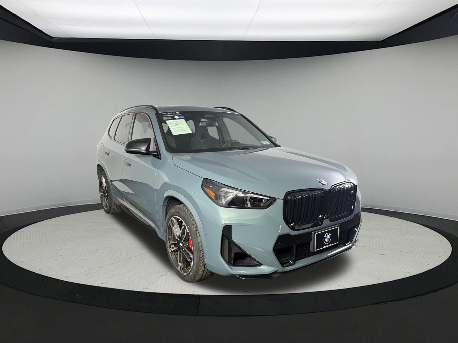 Certified 2025 BMW X1 M35i w/ Premium Package AWD/4WD image 3