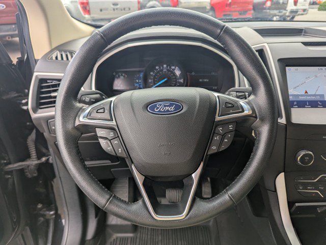 Used 2020 Ford Edge SEL AWD/4WD image 13