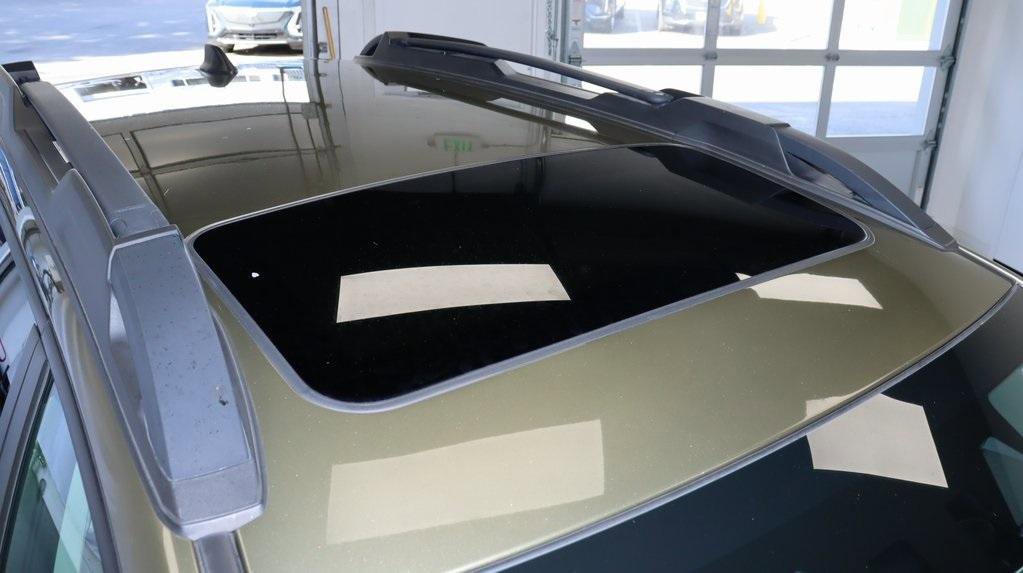 Used 2024 Subaru Outback Onyx Edition image 14