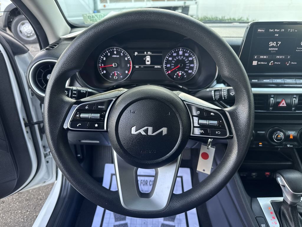 Used 2024 Kia Forte LXS w/ LXS Technology Package image 11