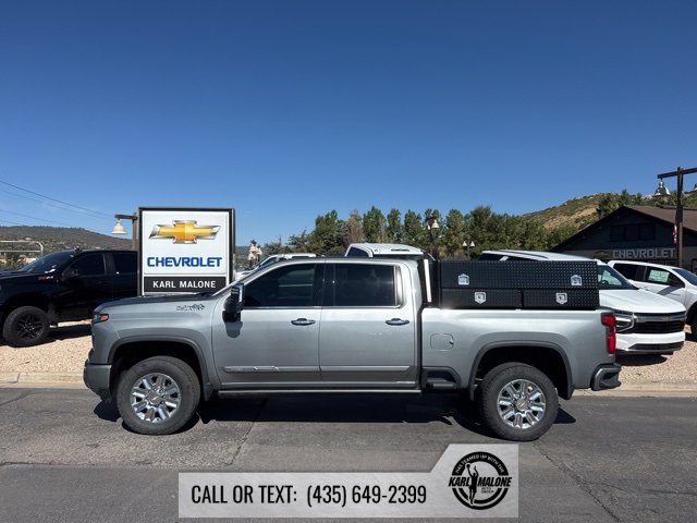 Used 2024 Chevrolet Silverado 3500 High Country w/ High Country Premium Package image 2