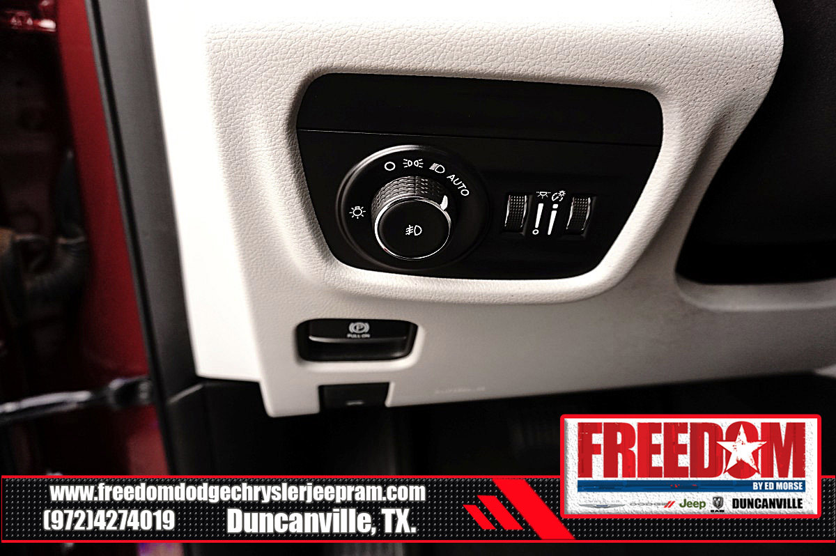 Used 2021 Jeep Grand Cherokee L Overland image 27