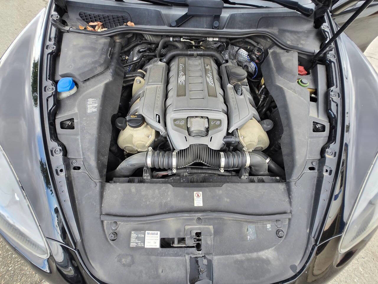 Used 2014 Porsche Cayenne Turbo S AWD/4WD image 41