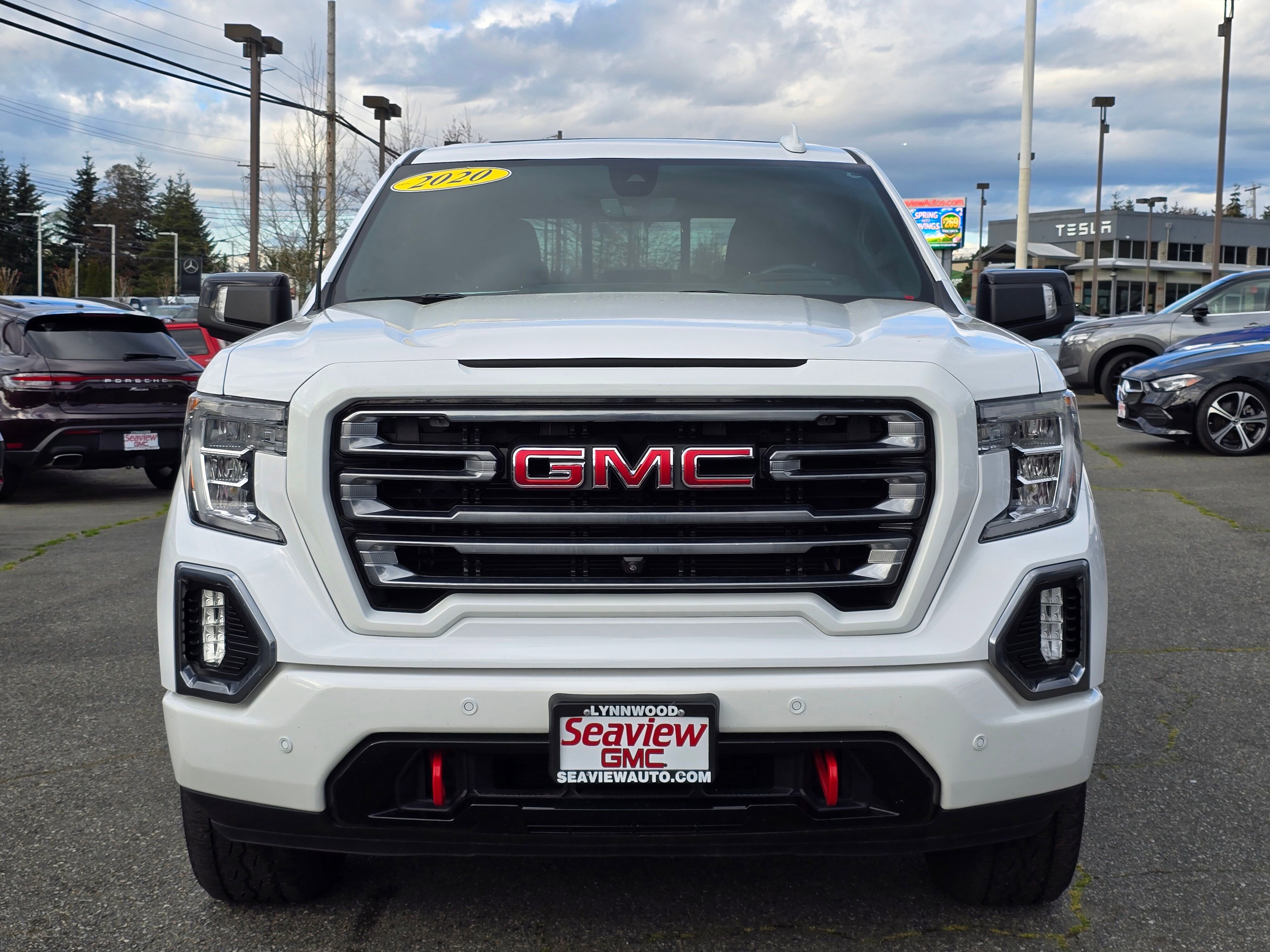 Used 2020 GMC Sierra 1500 AT4 w/ AT4 Premium Package AWD/4WD image 2