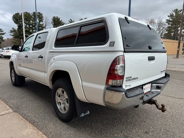 Used 2015 Toyota Tacoma 4x4 Double Cab w/ SR5 Package image 5