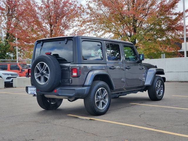 Used 2023 Jeep Wrangler Unlimited Sahara AWD/4WD image 2