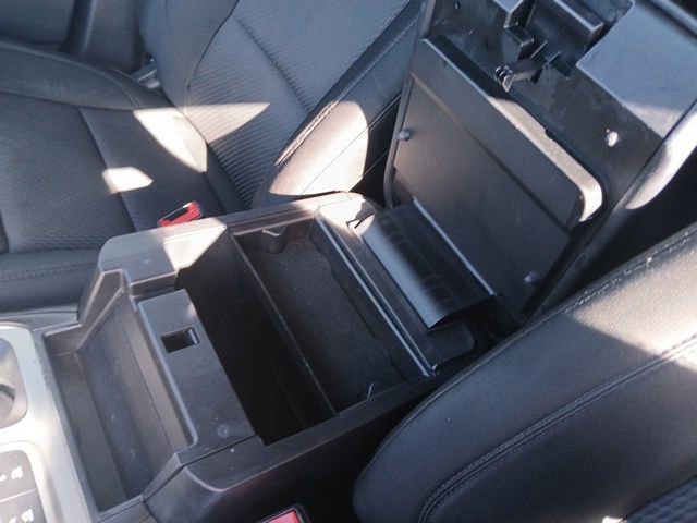 Used 2022 Ford Explorer XLT RWD image 20